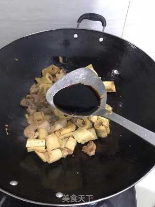 腐竹烧肉的做法步骤：6