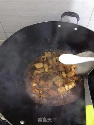 腐竹烧肉的做法步骤：8