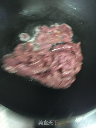 黄瓜炒肉片的做法步骤：4