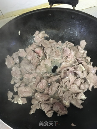 黄瓜炒肉片的做法步骤：5