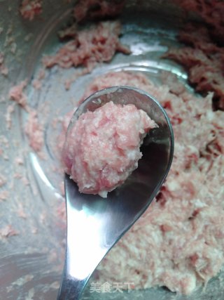 双色肉丸汤的做法步骤：5