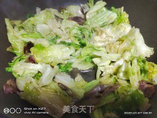 香肠炒生菜的做法步骤：5
