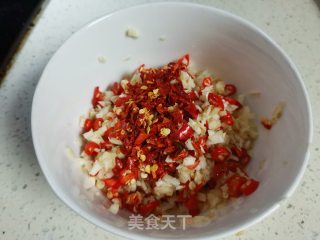 麻辣手撕鸡的做法步骤：3