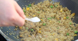 咖喱藜麦炒饭的做法步骤：7