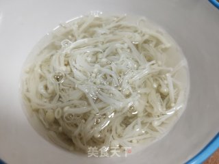 凉拌金针菇的做法步骤：7