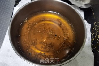 羊肉馅饼的做法步骤：1