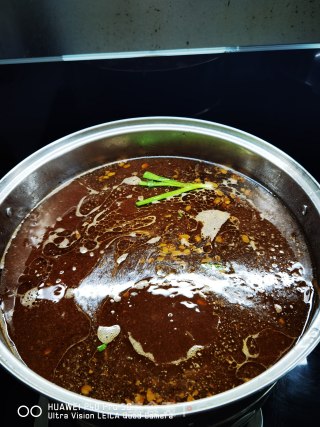 酱香味十足的自制酱牛肉的做法步骤：9