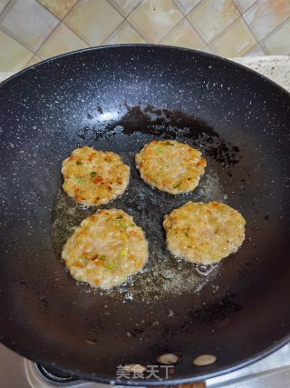 香煎虾饼的做法步骤：12