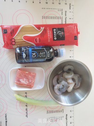 和风蒜虾意面的做法步骤：1