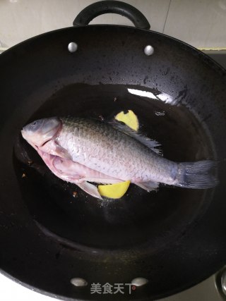 鲫鱼豆腐汤的做法步骤：6