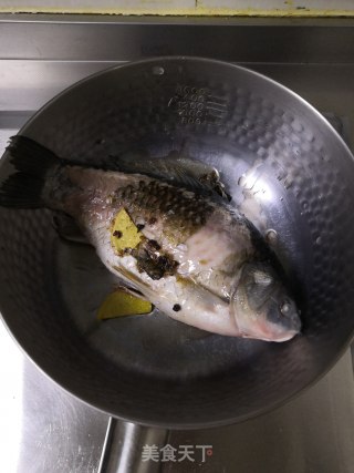 鲫鱼豆腐汤的做法步骤：8