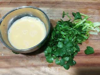 大排菌菇蛋花汤的做法步骤：5