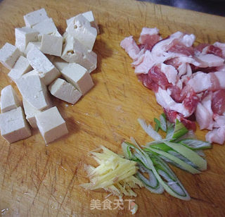 白菜——大白菜炖豆腐的做法步骤：3