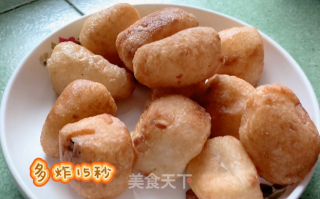 炸好的年糕淋上糖油，运势年年高甜蜜美滋滋的做法步骤：7