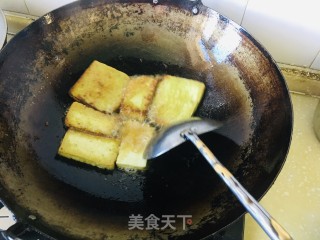 黄豆芽油菜炒豆腐干的做法步骤：1