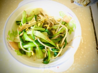 黄豆芽油菜炒豆腐干的做法步骤：6