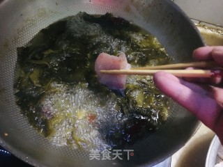 酸菜鱼的做法步骤：3