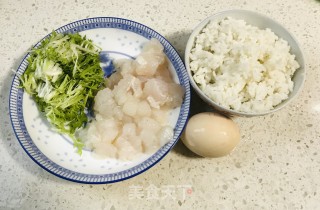 沙巴鱼柳炒鸡蛋饭的做法步骤：2