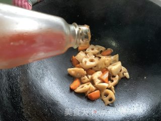 卟滋卟滋脆的糖醋莲藕的做法步骤：11