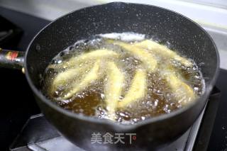油炸沙丁鱼的做法步骤：6