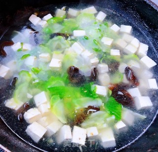 儿菜豆腐木耳蛋花汤的做法步骤：7