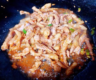 木耳炒肉丝的做法步骤：7
