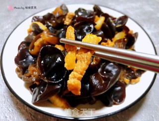 木耳炒肉丝的做法步骤：13