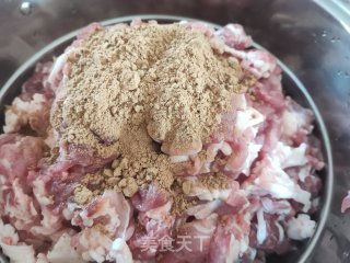 特色风干肠的做法步骤：4