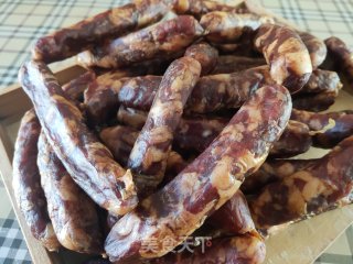 特色风干肠的做法步骤：18