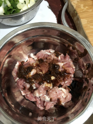 青椒肉丝的做法步骤：2