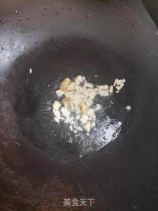 平菇肉丸鸡蛋汤的做法步骤：2