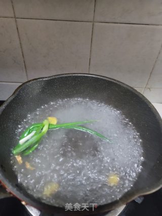 老干妈拌鸡胗的做法步骤：3
