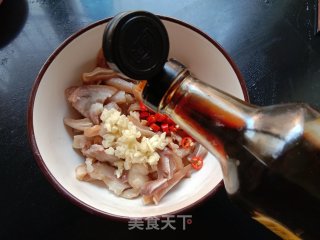 凉拌猪耳的做法步骤：4