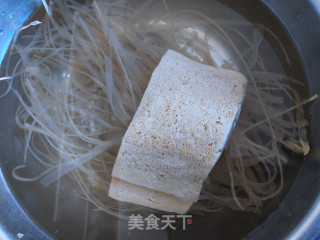家庭版麻辣烫的做法步骤：1