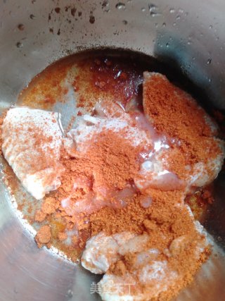 蜜汁鸡翅的做法步骤：2