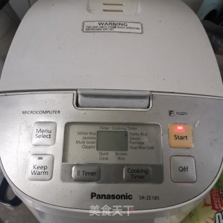 米汉堡的做法步骤：2