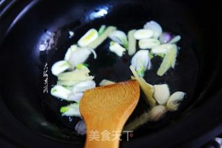 嘎牙子鱼豆腐汤的做法步骤：3