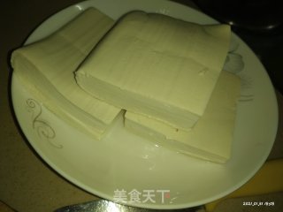 小葱焖煎豆腐的做法步骤：1
