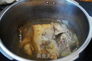 老母鸡汤的做法步骤：4