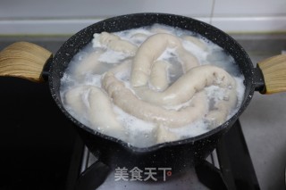 卤大肠的做法步骤：3