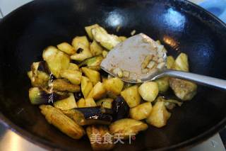 土豆炖茄子的做法步骤：5