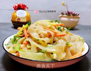 黄瓜胡萝卜麻酱宽粉的做法步骤：11