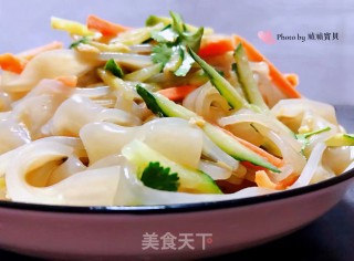 黄瓜胡萝卜麻酱宽粉的做法步骤：14