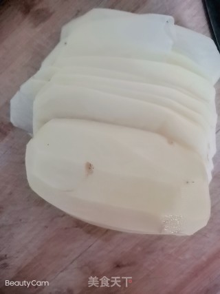 酸辣土豆丝的做法步骤：1