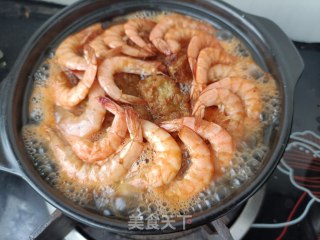 白菜福丸鲜虾煲的做法步骤：13
