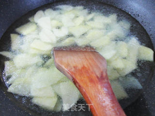 咸菜土豆片豆腐汤的做法步骤：4