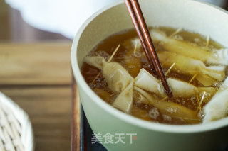 除夕年夜饭｜糖果春卷的做法步骤：6