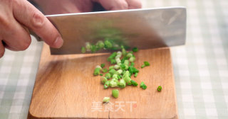 胡萝卜鸡蛋藜麦炒饭的做法步骤：3