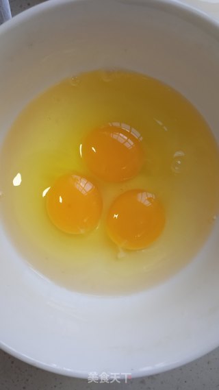 金针菇鸡蛋焖粉丝的做法步骤：2