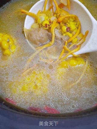 养肾肝‖巨好喝‖虫草花猪骨汤的做法步骤：4